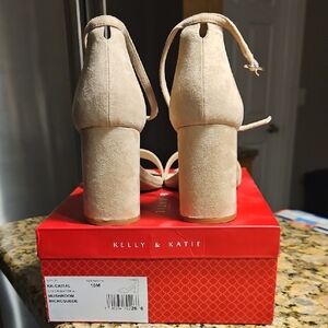 Kelly & Katie Women's Mushroom Heels